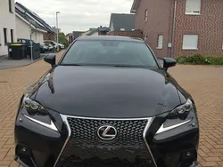 Schwarz Gebraucht 2016 Lexus IS200t Sport Line Limousine | 17.100 €