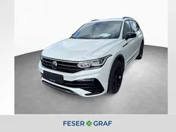 Oryxweiß perlmutteffekt Gebraucht 2024 VW Tiguan Allspace Style SUV | 47.940 € (Etwas zu teuer)