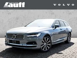 Grau Neu 2024 Volvo V90 Plus Kombi | 57.990 € (Teuer)