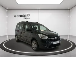Grau comete Gebraucht 2018 Dacia Dokker Comfort Van | 10.790 € (Fairer Preis)