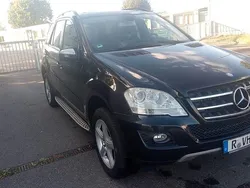 Schwarz Gebraucht 2010 Mercedes ML350 SUV | 8.999 € (Guter Preis)