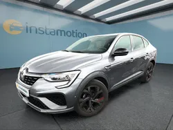 Grau Gebraucht 2022 Renault Arkana R.S. SUV | 23.999 € (Fairer Preis)