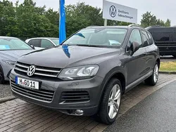 Grau Gebraucht 2010 VW Touareg SUV | 14.490 € (Guter Preis)