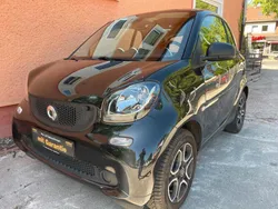 Schwarz Gebraucht 2019 Smart ForTwo Coupé Coupé | 11.000 € (Fairer Preis)