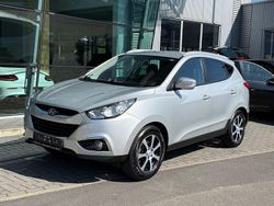 Silber Gebraucht 2011 Hyundai ix35 Style SUV | 11.500 € (Fairer Preis)