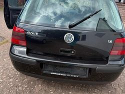 Schwarz Gebraucht 1998 VW Golf IV Kleinwagen | 950 € (Guter Preis)