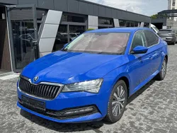 Blau Gebraucht 2021 Skoda Superb Ambition Limousine | 16.990 € (Guter Preis)