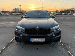 Blau Gebraucht 2016 BMW X5 SUV | 26.000 € (Teuer)