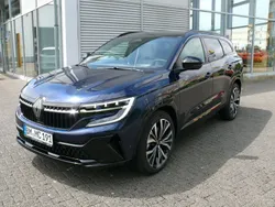 Blau Gebraucht 2024 Renault Espace Iconic Van / Kleinbus | 43.750 € (Teuer)