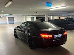 Schwarz Gebraucht 2011 BMW 520 Sport Line Limousine | 11.499 € (Teuer)