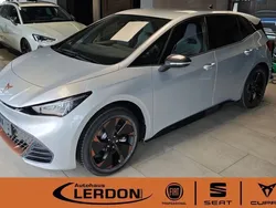 Silber (geyser silver) Neu 2025 Cupra Born Kleinwagen | 39.400 € (Guter Preis)