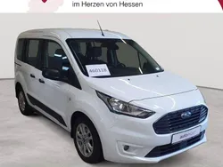 Weiß Gebraucht 2020 Ford Tourneo Connect Van / Kleinbus | 14.989 € (Guter Preis)