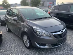 Silber Gebraucht 2016 Opel Meriva Edition Van / Kleinbus | 6.299 € (Fairer Preis)