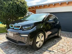 Schwarz Gebraucht 2018 BMW i3 Kleinwagen | 15.400 € (Fairer Preis)