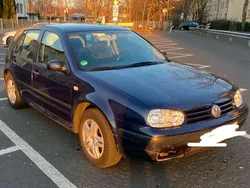 Blau Gebraucht 2003 VW Golf IV Limousine | 949 € (Guter Preis)