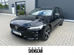 Schwarz Gebraucht 2024 Volvo V60 Plus Kombi | 51.990 €