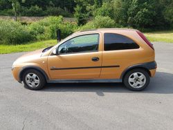 Gold Gebraucht 2002 Opel Corsa Kleinwagen | 1.600 € (Fairer Preis)