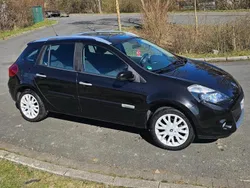 Schwarz Gebraucht 2010 Renault Clio GrandTour Kombi | 3.900 €