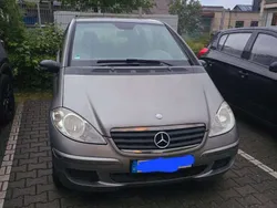 Grau Gebraucht 2005 Mercedes A150 Classic Limousine | 3.500 € (Fairer Preis)