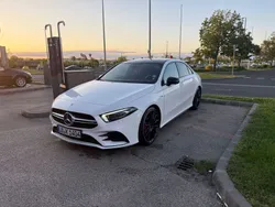 Weiß Gebraucht 2021 Mercedes A35 AMG AMG Limousine | 34.800 € (Guter Preis)