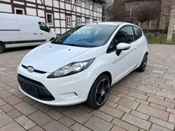 Weiß Gebraucht 2009 Ford Fiesta Trend Kleinwagen | 3.200 € (Fairer Preis)