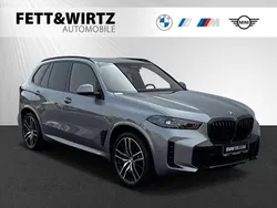 Skyscraper grau metallic Gebraucht 2025 BMW X5 M Sport SUV | 91.900 € (Guter Preis)