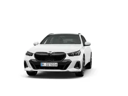 Neu 2024 BMW 520 Comfort Edition Kombi | 77.778 €