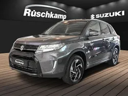Grau Neu 2025 Suzuki Vitara Comfort+ SUV | 29.490 € (Etwas zu teuer)