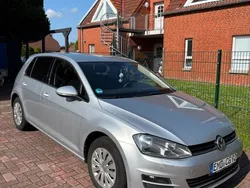 Silber Gebraucht 2013 VW Golf VII Comfortline Limousine | 5.500 € (Guter Preis)