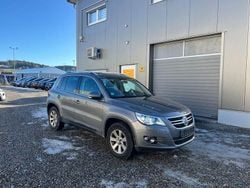 Grau Gebraucht 2011 VW Tiguan Sportline SUV | 8.950 € (Guter Preis)