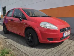 Rot Gebraucht 2009 Fiat Grande Punto Active Kleinwagen | 990 € (Guter Preis)
