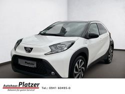 040)/ black mica (209) (weiss Gebraucht 2024 Toyota Aygo X-Black Kleinwagen | 13.980 € (Guter Preis)