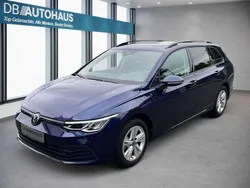 Blau Gebraucht 2022 VW Golf VIII Life Kombi | 21.550 € (Guter Preis)