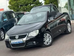 Schwarz Gebraucht 2006 VW Eos Cabrio | 5.490 € (Fairer Preis)