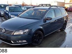 Grau Gebraucht 2012 VW Passat Kombi | 3.650 € (Superpreis)