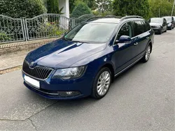 Blau Gebraucht 2014 Skoda Superb Elegance Kombi | 4.800 € (Superpreis)