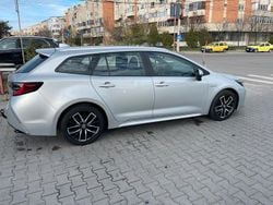 Grau Gebraucht 2019 Toyota Corolla Kombi | 18.900 € (Guter Preis)