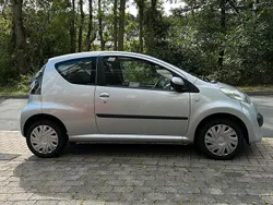 Grau Gebraucht 2005 Citroën C1 Kleinwagen | 1.999 € (Fairer Preis)