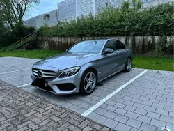 Grau Gebraucht 2016 Mercedes C300 AMG line Limousine | 24.950 €
