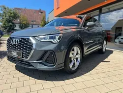 Grau Gebraucht 2022 Audi Q3 Sportback Sport SUV | 31.990 € (Guter Preis)