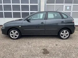 Grau Gebraucht 2009 Seat Ibiza Limousine | 3.800 € (Fairer Preis)