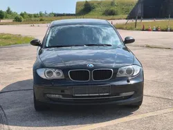 Schwarz Gebraucht 2007 BMW 118 Kleinwagen | 3.000 €