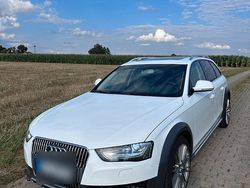 Weiß Gebraucht 2012 Audi A4 Allroad Kombi | 9.700 € (Fairer Preis)