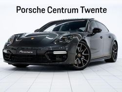 Grau Gebraucht 2024 Porsche Panamera Turbo S Sport Turismo Limousine | 169.900 €