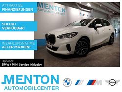 Weiß Gebraucht 2022 BMW 218 Performance Van / Kleinbus | 24.290 € (Fairer Preis)