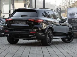 Weiß Gebraucht 2025 Mercedes GLC300e AMG SUV | 72.780 € (Fairer Preis)