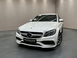 Weiß Gebraucht 2018 Mercedes C63 AMG AMG Limousine | 49.700 € (Guter Preis)