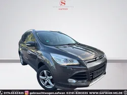 Grau Gebraucht 2016 Ford Kuga Individual SUV | 8.595 € (Superpreis)