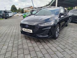 Agate black Gebraucht 2024 Ford Focus ST-Line X Kombi | 27.980 € (Etwas zu teuer)