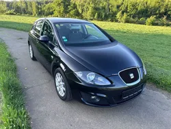 Schwarz Gebraucht 2010 Seat Leon Stylance Limousine | 2.990 € (Fairer Preis)